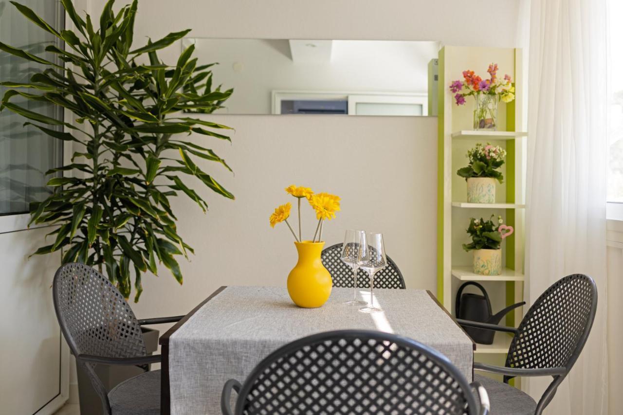 Apartman Nina Hvar Town Esterno foto