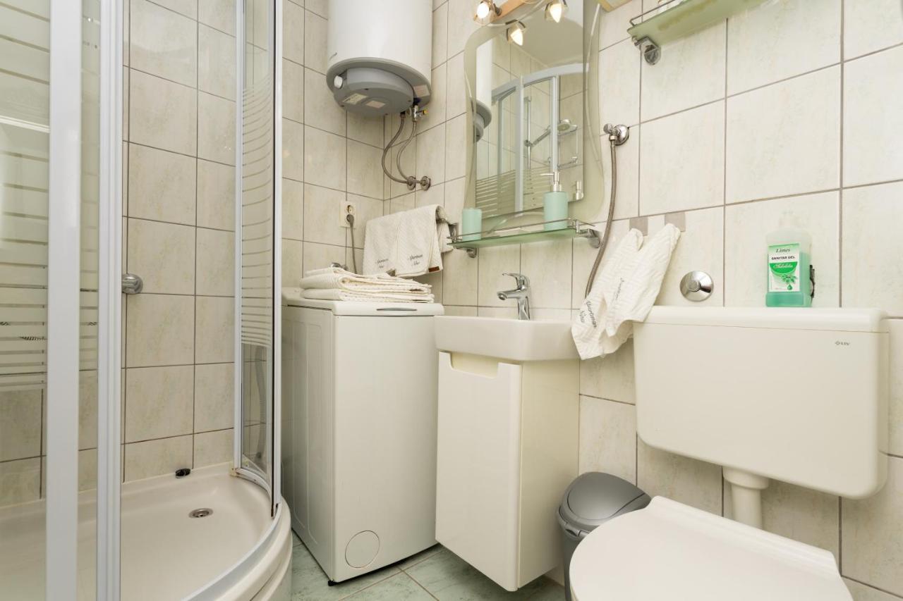 Apartman Nina Hvar Town Esterno foto
